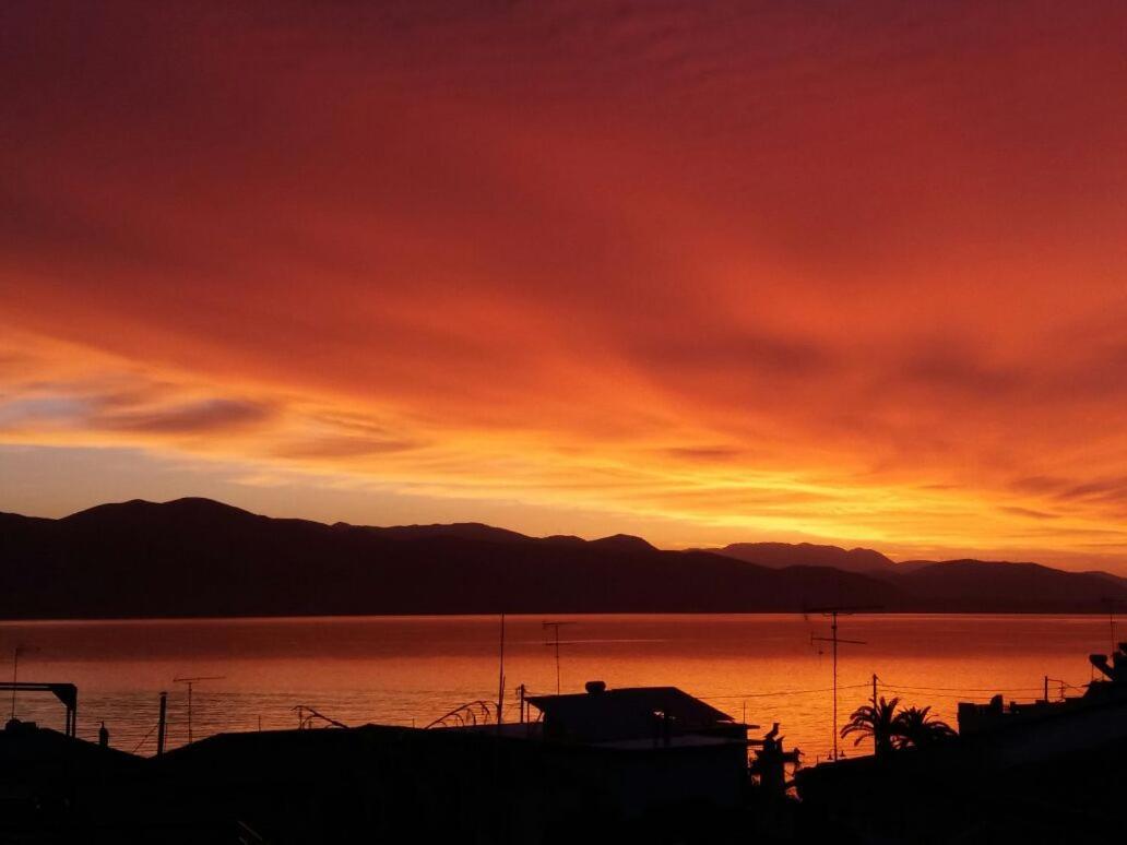 Σελιανίτικα, Διαμέρισμα Με Θέα -50Μ Από Τη Θάλασσα Eksteriør bilde